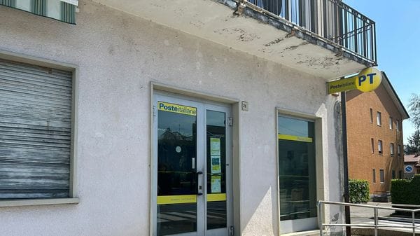 Rapina alle poste di Arcellasco: la polizia ha arrestato quattro uomini. Qui il video 