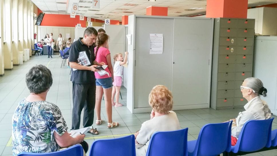 Comune di Como: gli sportelli anagrafe riceveranno  solo su appuntamento