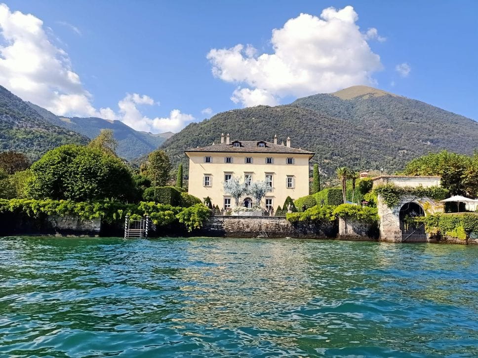 Attesa finita: “Il diavolo veste Prada 2” girato sul lago di Como da oggi al cinema