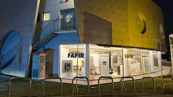 Caso Sio, Meta chiede giustizia. Ma poi nega l’aiuto alle Procure