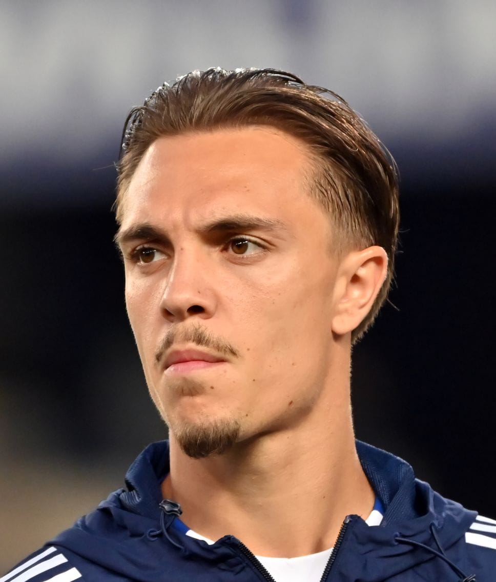 Caqueret, maxi-intervista a Instant Foot: «Dopo che Fabregas mi ha chiamato ho preso un volo per Milano e ho firmato subito il contratto»