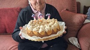Nonna Emilia arriva a quota 107 anni, l’abbraccio della famiglia e del paese