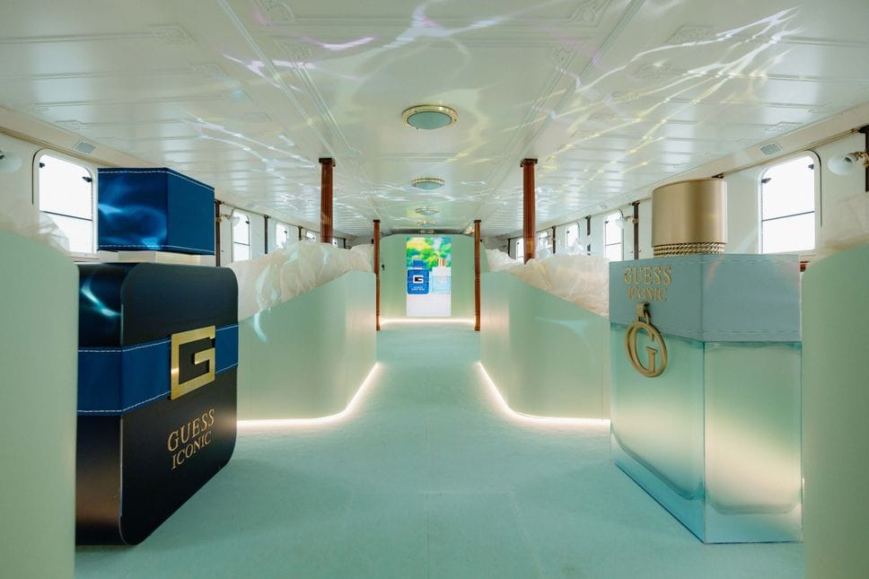 Per la Navigazione Laghi un’inedita collaborazione con Guess