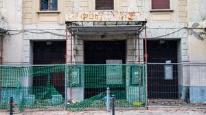 Politeama all’asta con lo sconto. Mezzo milione in meno: basterà?