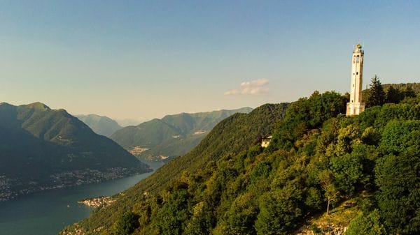 Rapinese contro il collega di Brunate: «Voglio indietro le chiavi del mio faro»