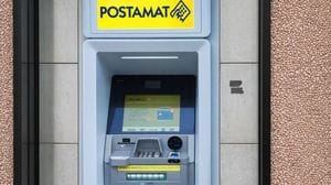 Tentano di forzare il Postamat, ma il colpo fallisce