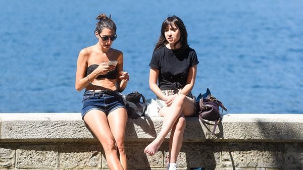 Parentesi estiva sul Lario: dieci gradi più di Camogli