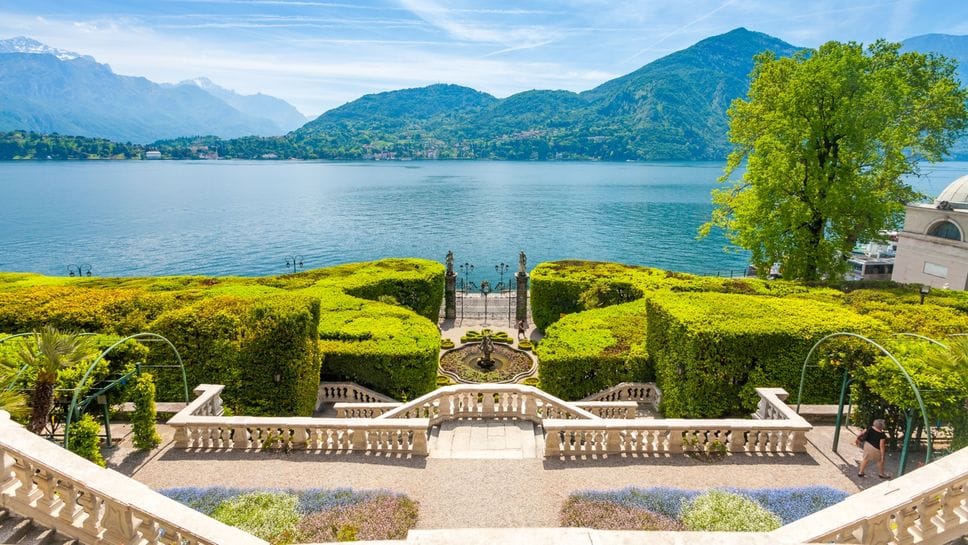 Pasquetta sul lago, Villa Carlotta e Balbianello da record. Controesodo, 11 km di coda