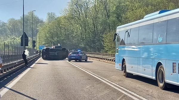 Incidente sulla rampa di accesso all’A9: riaperta dalle 11
