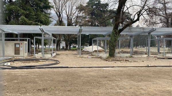 Servono altri due mesi per la fine dei lavori ai giardini a lago