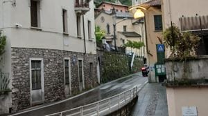 Regina, pausa traffico per la pioggia. Maggiori controlli per l’Ascensione