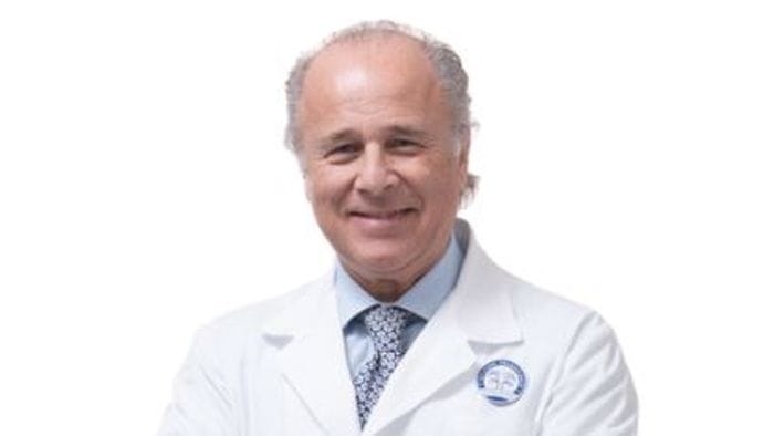 «I tatuaggi? Coprono i nei e sono un rischio per i melanomi»