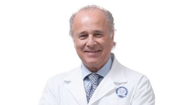 «I tatuaggi? Coprono i nei e sono un rischio per i melanomi»