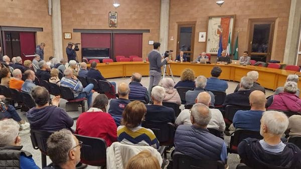 Fusione tra Lurago d’Erba e Lambrugo: 6.700 al voto ma perché sia valido alle urne deve andare almeno il 25%