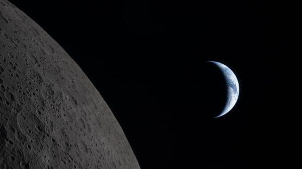 Marte impossibile, torna in auge la Luna