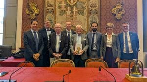 Celebrazioni voltiane, il nuovo progetto: Camminata dei Nobel