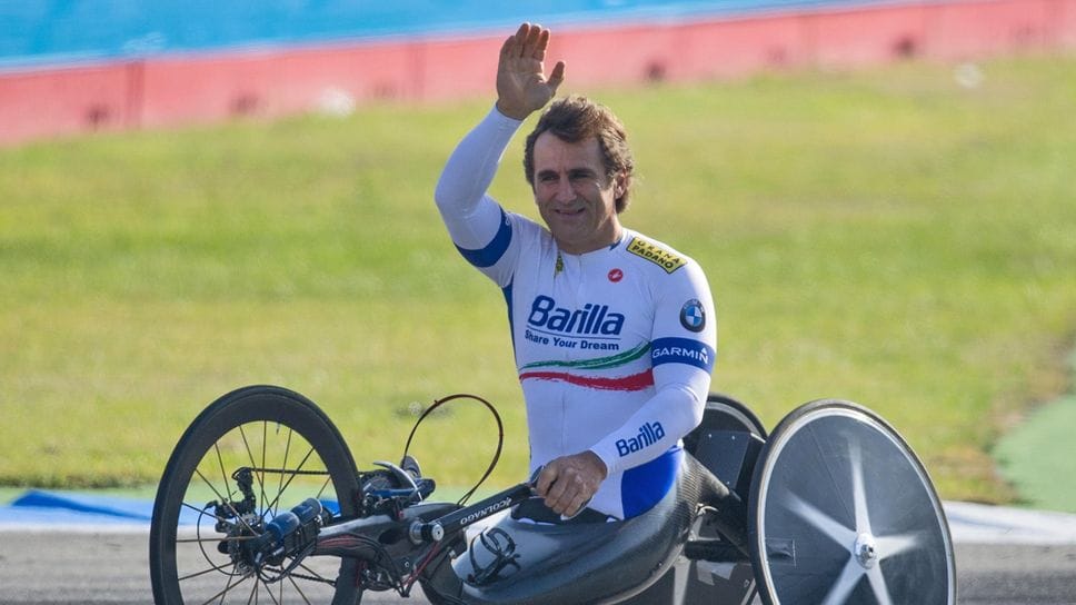 Addio ad Alex Zanardi, ex pilota di F1 e atleta simbolo del paralimpismo