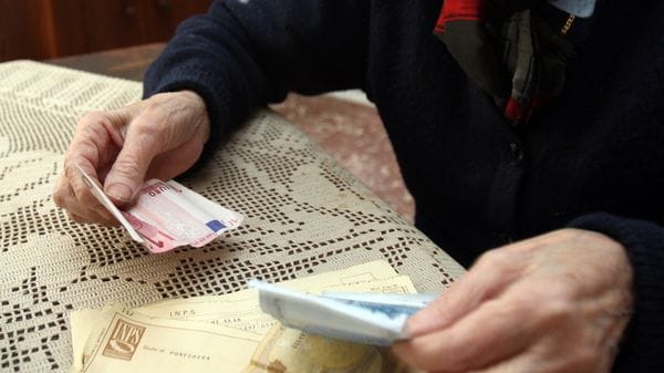 Il miraggio della pensione: perché dal 2027 lavorare fino a 71 anni potrebbe non bastare più