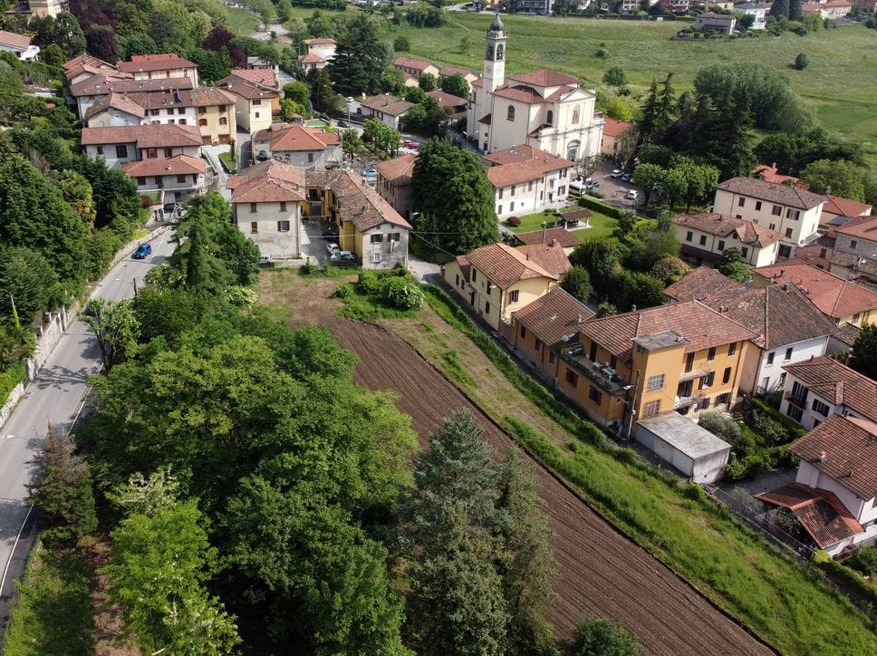 Arcellasco, scoperta una roggia sotterranea sconosciuta
