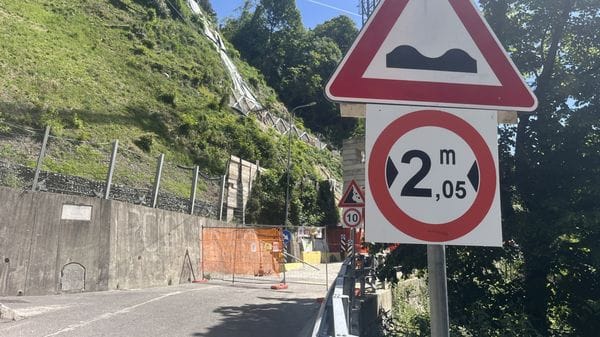 Civiglio, la strada riapre in salita da Como