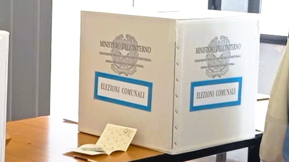 Elezioni amministrative: alle 23 ha votato il 37% (-10%). Cerano e Domaso: ci sono i sindaci, quorum superato