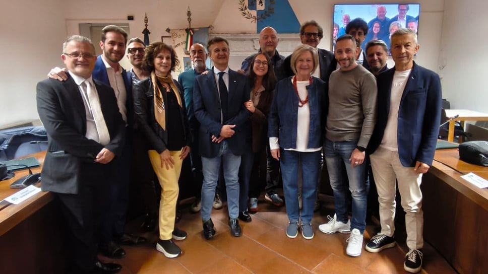 A Casnate plebiscito per Seregni