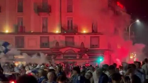 La festa dei tifosi del Como