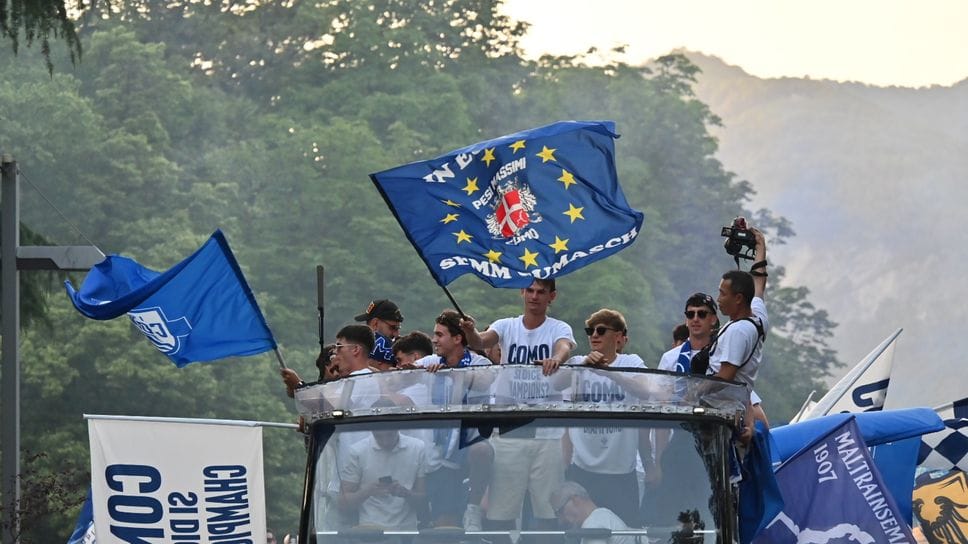 Como in festa per l’ingresso in Champions League: le foto della serata