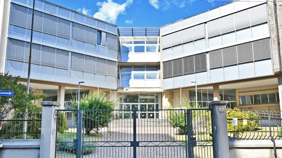 Corridoni, bimbi in trasloco? «Siamo a giugno e non c’è il progetto»