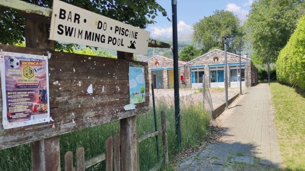 Gravedona, il lido abbandonato tra danni e degrado. In attesa del recupero