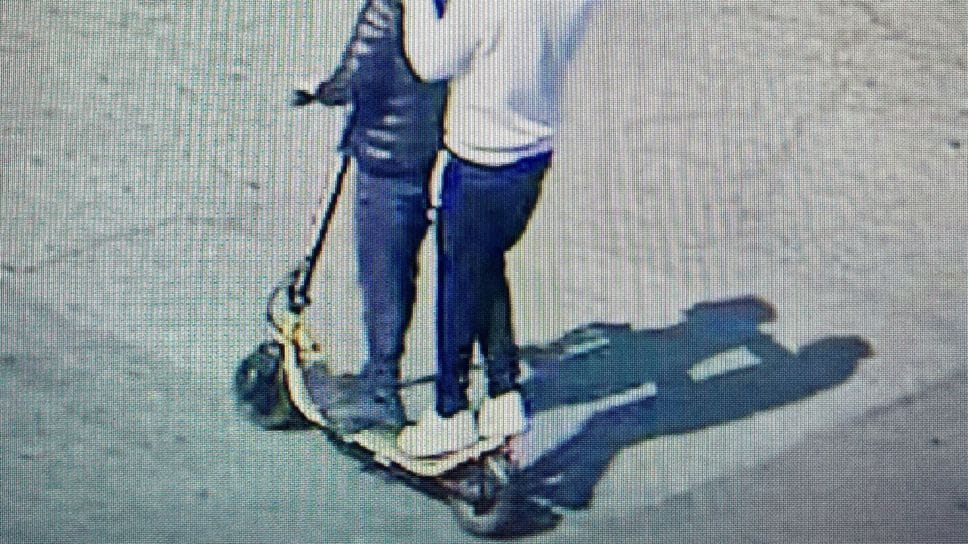 In monopattino a noleggiare l’auto per la rapina