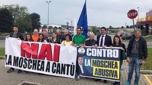 Moschea a Cantù, c’è il via libera del Comune. Sì a permessi e cambio di destinazione