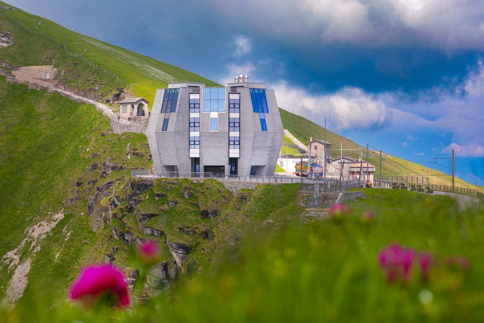 Sul Monte Generoso, l’estate è servita: eventi, natura e sapori a due passi da Como