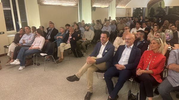 Il gradimento di Rapinese in deciso calo nel sondaggio di Piepoli. FdI primo partito con il 27%