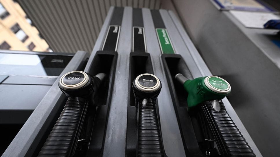 Prezzi dei carburanti, a Como nuovi controlli della Guardia di Finanza
