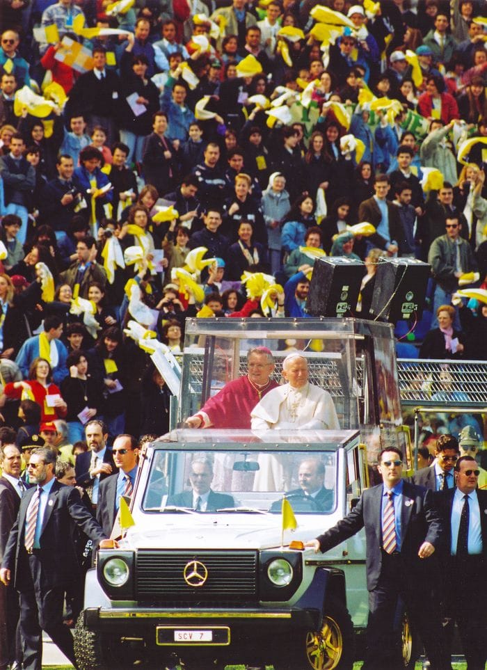 Trent’anni fa Papa Giovanni Paolo II a Como: «Vivete in un territorio di peculiare bellezza e dalle forti radici cristiane»