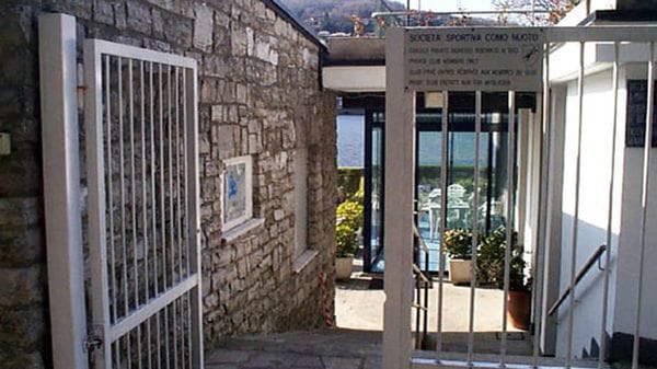 Il cantiere della Como Nuoto finisce in procura