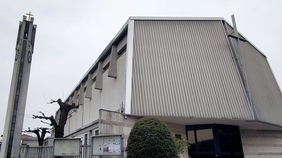 Ladri nella chiesa parrocchiale: rubato il bussolotto delle offerte