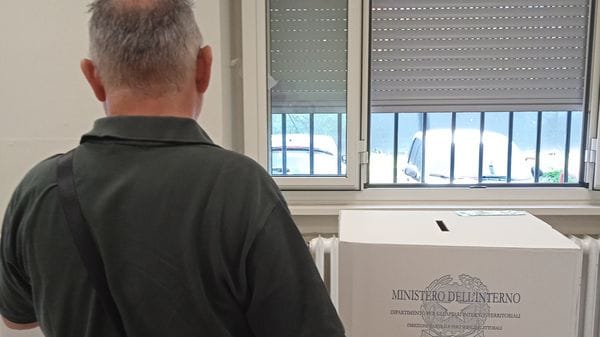 Soffia vento populista sulla tenuta della società