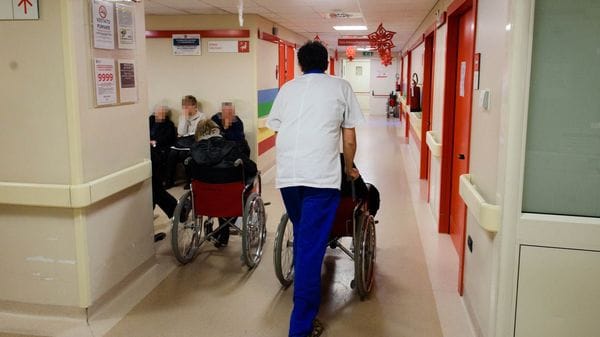 Cardiologia, turni al limite. Gli infermieri: «Siamo pochi»