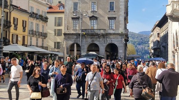 Multate le guide comasche ma impunite  quelle straniere