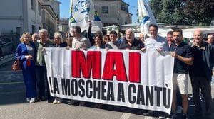 L’ok alla moschea di Cantù, ma il sottosegretario: «Non arretro, la mia contrarietà è totale»