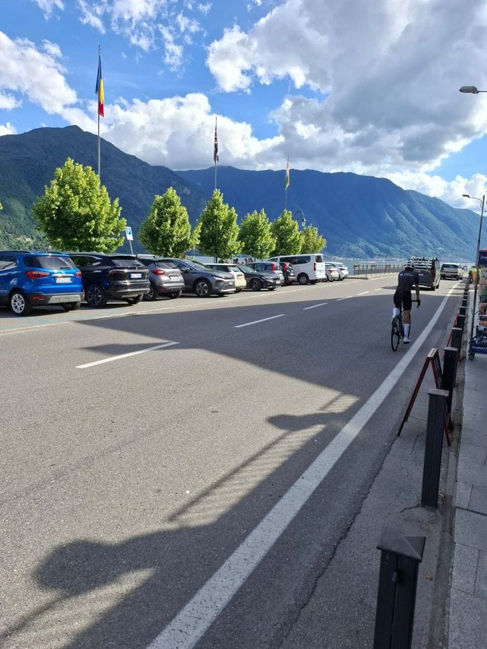 Allarme overtourism in Tremezzina: «Invasione di camper e nessun parcheggio»