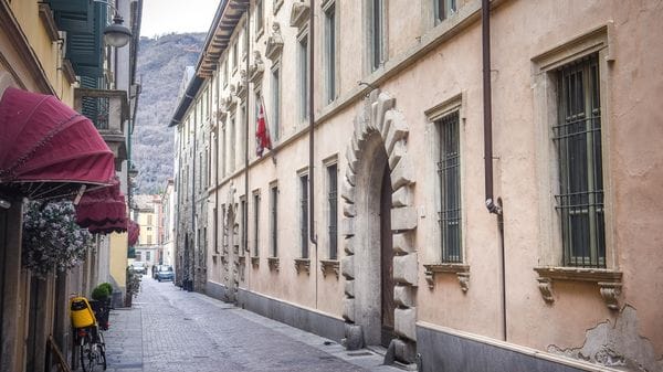 Relazioni violente e problematiche: una criminologa e una scrittrice a confronto a Parolario