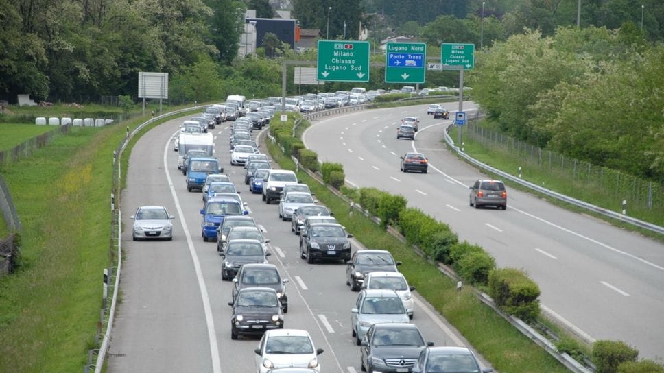 Si allarga l’autostrada dei frontalieri