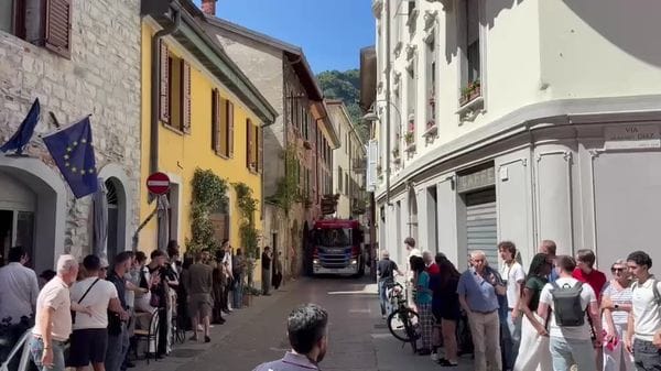 Incendio in centro storico, i testimoni: 
