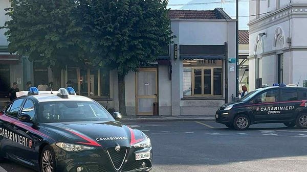 Erba, persecuzioni e auto a fuoco: arrestato stalker di 53 anni 