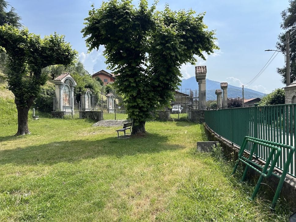 Caslino, via ai lavori di restauro per l’oratorio San Gregorio: costeranno circa 100mila euro