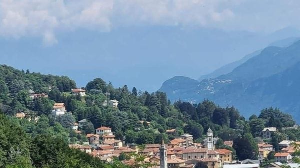 Civenna si mette in posa: un progetto fotografico per raccontare la comunità