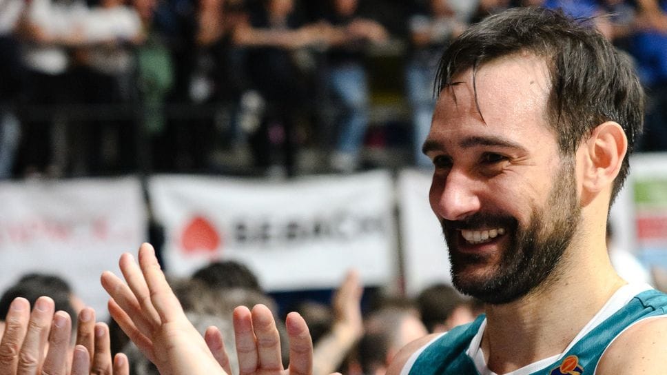 Riccardo cuor di capitano: ha firmato